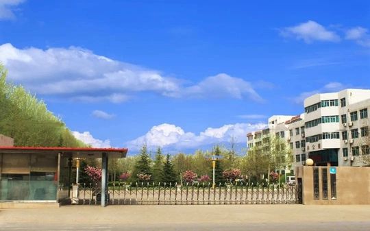 即墨區(qū)市北中學(xué)簡(jiǎn)介概況（建校歷史、地址、師資、校訓(xùn)、環(huán)境）