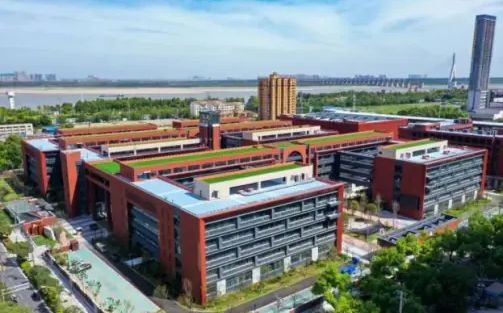 武漢市武鋼三中在武漢的排名第幾,屬于什么檔次？