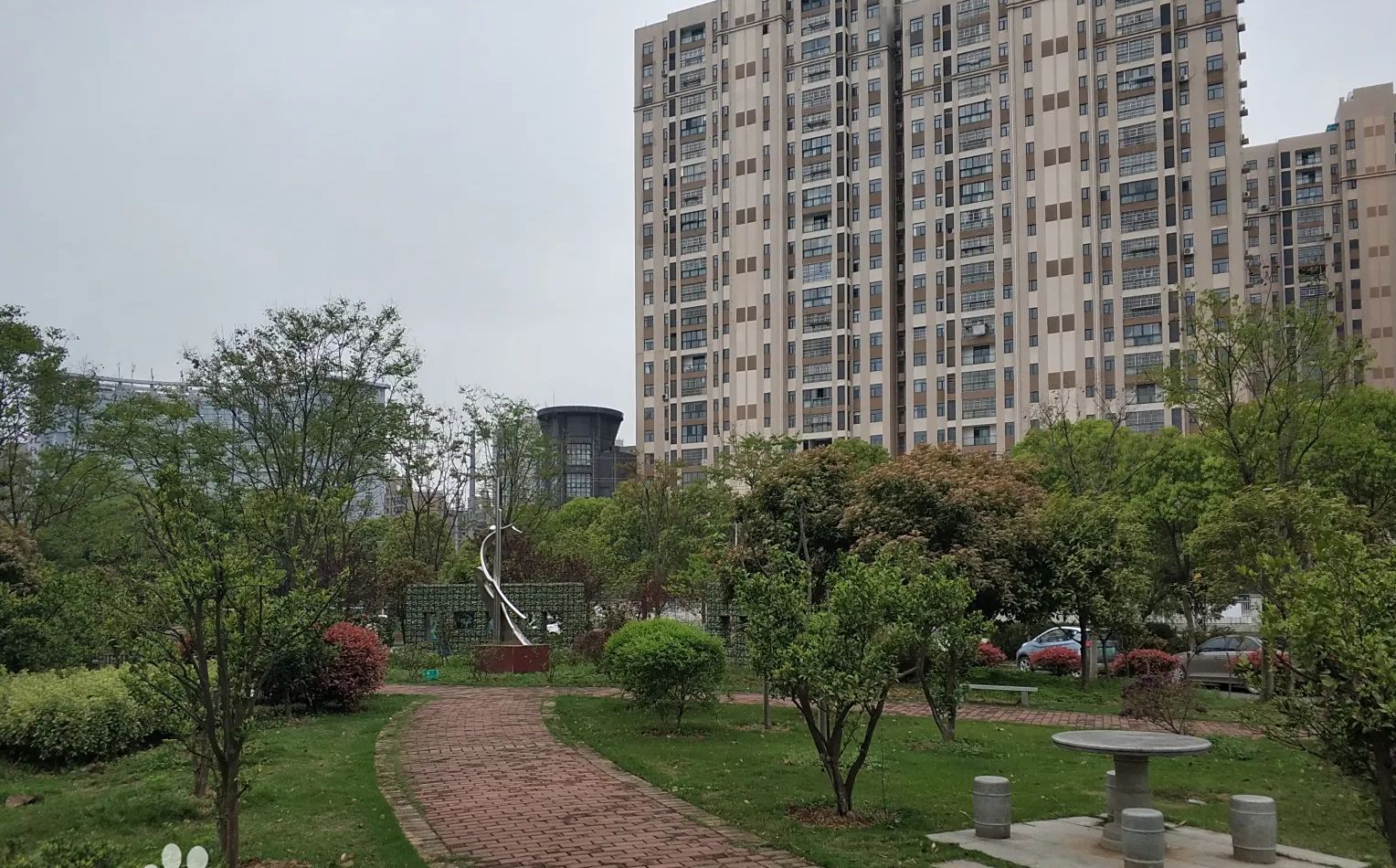 武漢市漢南第一中學(xué)校區(qū)在哪_在什么區(qū)？