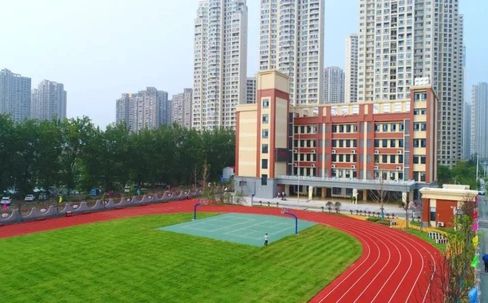 武漢市弘橋中學(xué)校區(qū)在哪_在什么區(qū)？