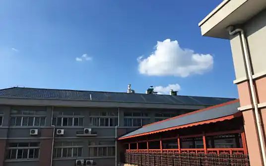 武漢大學(xué)附屬中學(xué)簡(jiǎn)介概況（建校歷史、地址、師資、校訓(xùn)、環(huán)境）