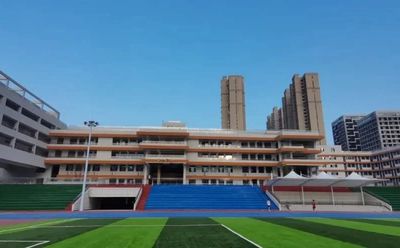 武漢市長虹中學簡介概況（建校歷史、地址、師資、校訓、環(huán)境）