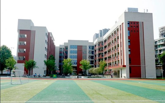 武漢市馬房山中學(xué)簡(jiǎn)介概況（建校歷史、地址、師資、校訓(xùn)、環(huán)境）