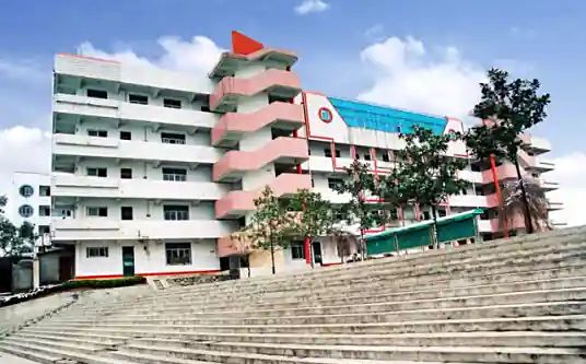 武漢市江夏區(qū)金口中學(xué)簡(jiǎn)介概況（建校歷史、地址、師資、校訓(xùn)、環(huán)境）