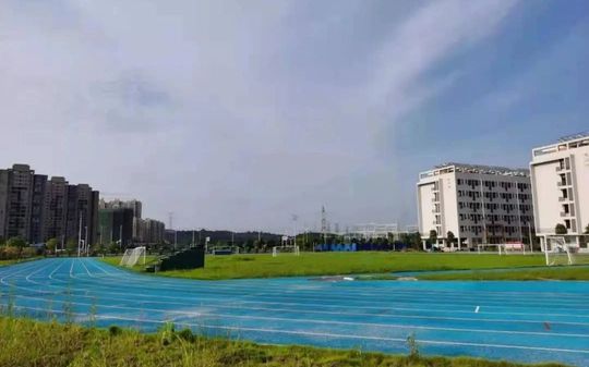 武漢市江夏區(qū)金口中學(xué)簡(jiǎn)介概況（建校歷史、地址、師資、校訓(xùn)、環(huán)境）