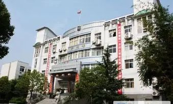 武漢市新洲區(qū)第四中學(xué)在武漢的排名第幾,屬于什么檔次？