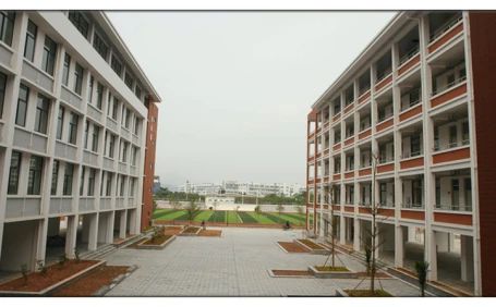 中國教科院廈門實驗中學(xué)在廈門的排名第幾,屬于什么檔次？