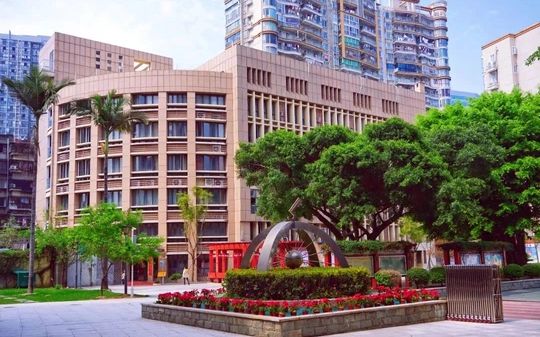 福州第十五中學(xué)簡介概況（建校歷史、地址、師資、校訓(xùn)、環(huán)境）