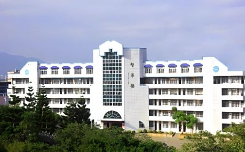 福建省長樂第七中學(xué)簡介概況（建校歷史、地址、師資、校訓(xùn)、環(huán)境）