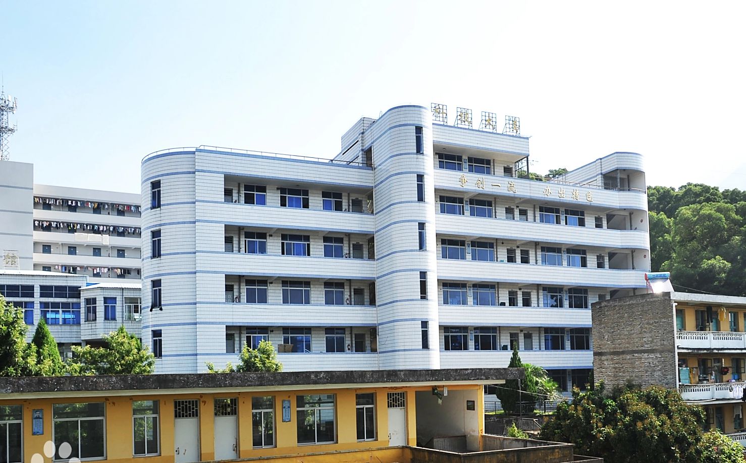 福建省長樂高級中學在福州的排名第幾,屬于什么檔次？