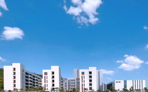 廈門(mén)市第十中學(xué)簡(jiǎn)介概況（建校歷史、地址、師資、校訓(xùn)、環(huán)境）