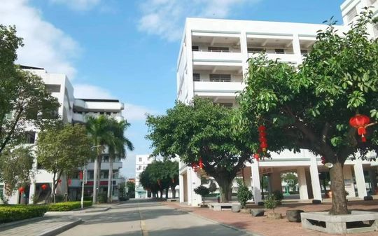 廈門市同安實(shí)驗(yàn)中學(xué)在廈門的排名第幾,屬于什么檔次？