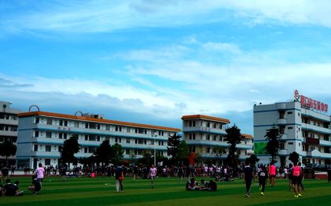 廈門市五顯中學簡介概況（建校歷史、地址、師資、校訓、環(huán)境）