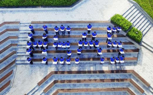 南方科技大學(xué)附屬中學(xué)校區(qū)在哪_在哪個(gè)區(qū)？